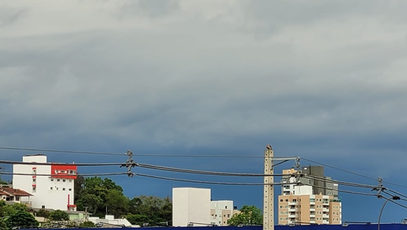 Francisco Beltrão está entre os 148 municípios do PR com alerta de tempestades e granizo