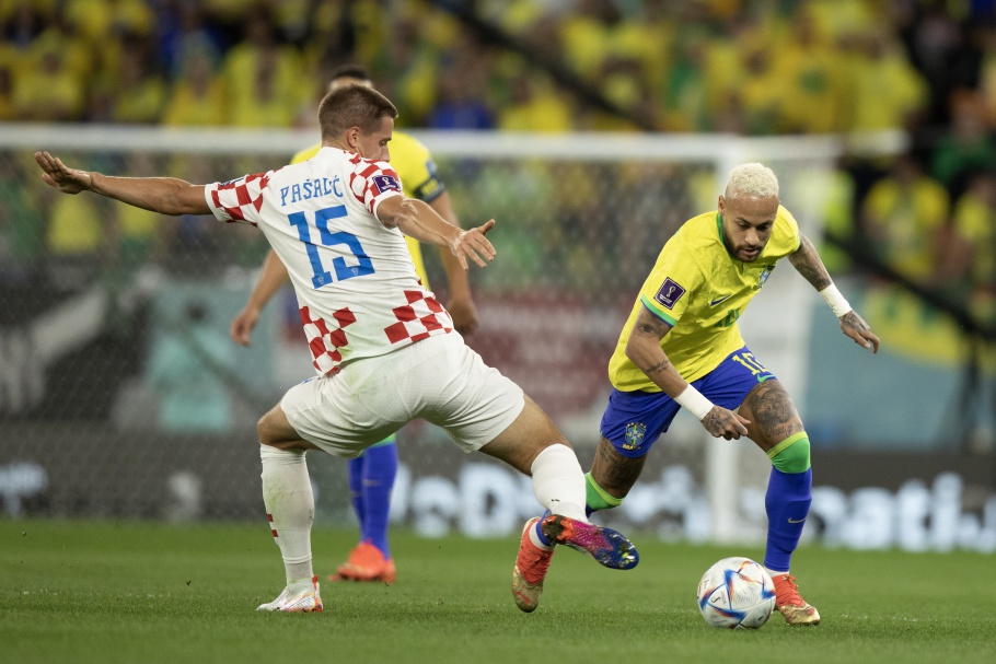 Brasil joga mal, perde nos pênaltis para a Croácia e está fora da Copa do  Mundo