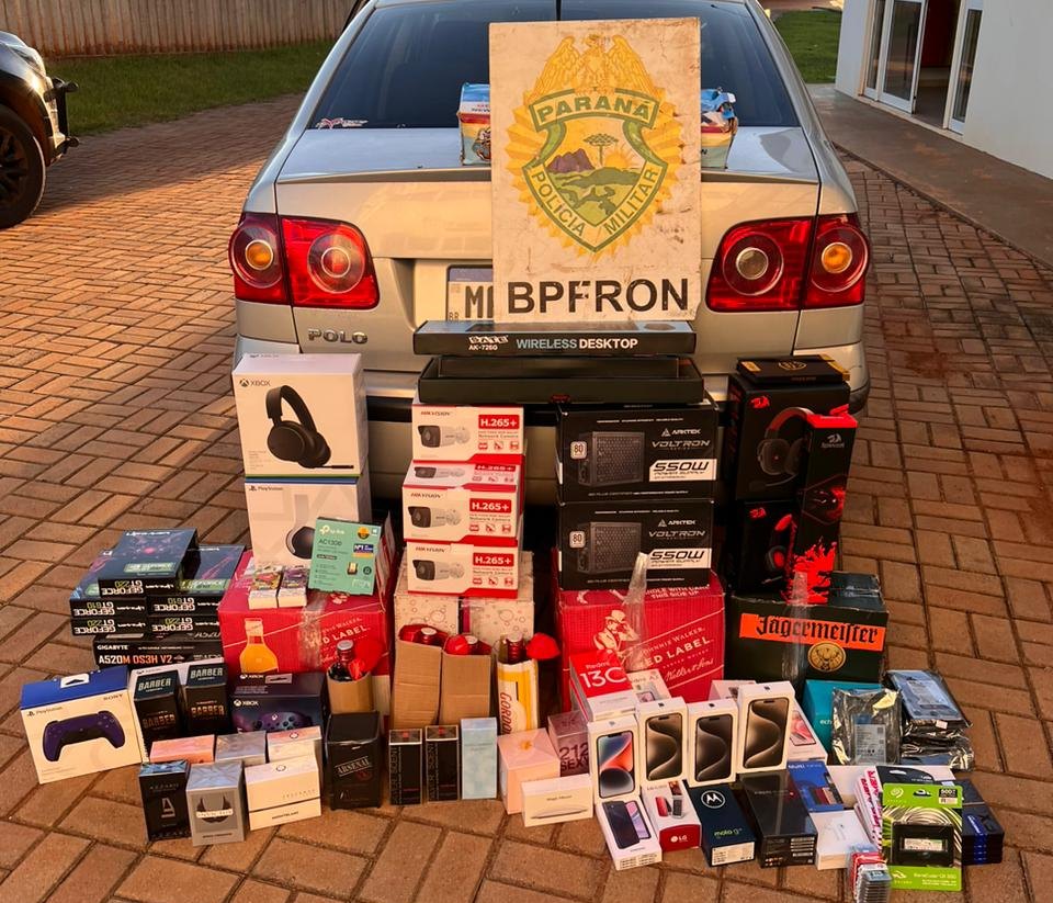 BPFRON apreende carro carregado com mercadorias avaliadas em R$ 100 mil