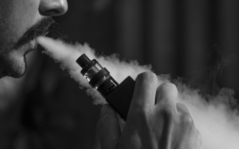 Anvisa mantém proibição ao cigarro eletrônico no Brasil