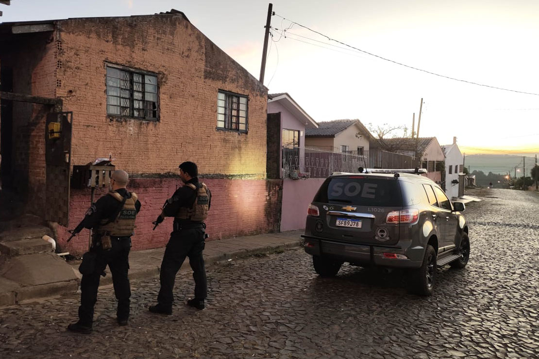 Forças de segurança cumprem 27 mandados em Beltrão e outras quatro cidades contra foragidos da Justiça
