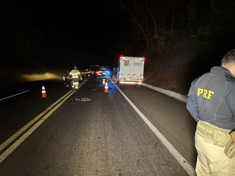 Motociclista morre após colisão frontal com carro