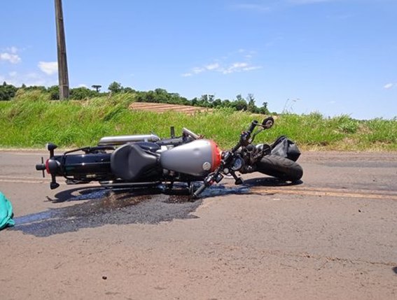 Identificado motociclista que morreu em acidente entre moto e caminhão na PR-281