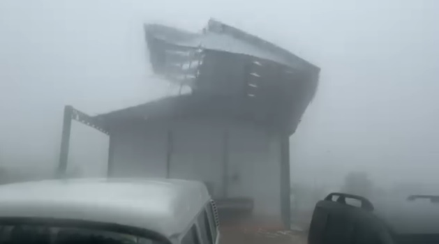 Vídeo: Temporal deixa rastro de destruição no RS