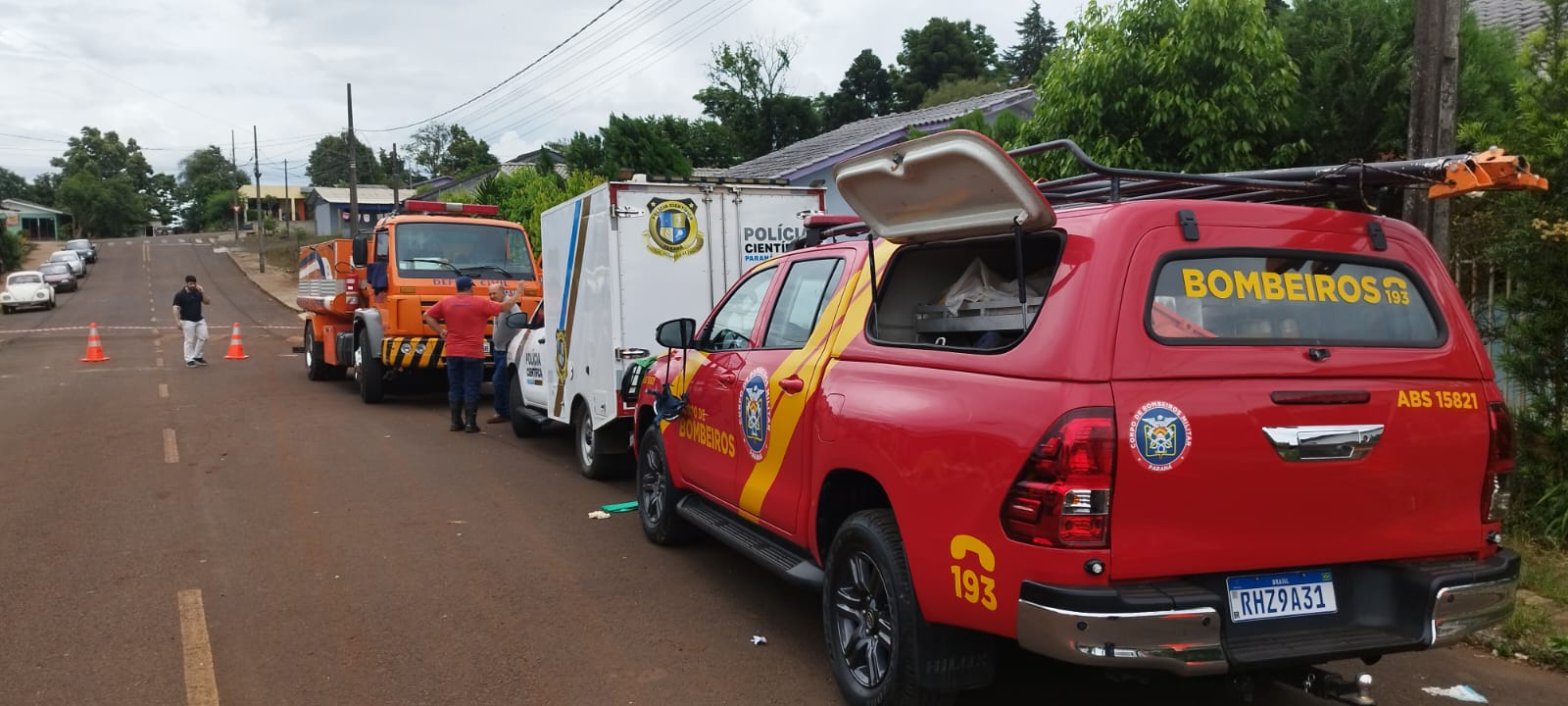 Após denúncia, ao menos dois corpos são encontrados em fossa séptica de residência