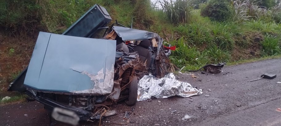 Homem morre em grave acidente na PR-182