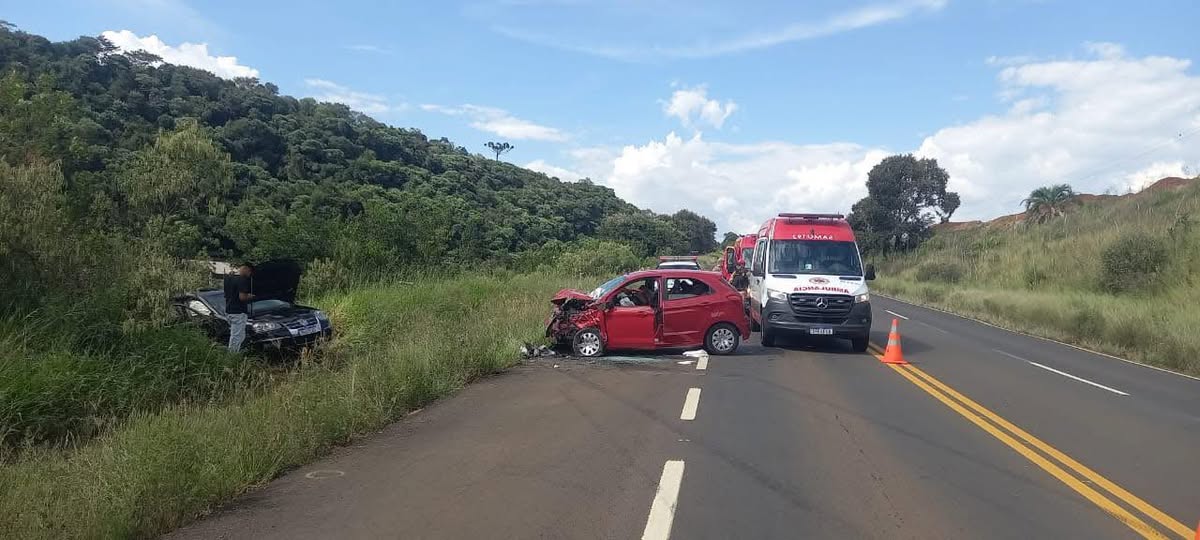 Acidente deixa quatro pessoas feridas, três delas em estado grave na PR-170