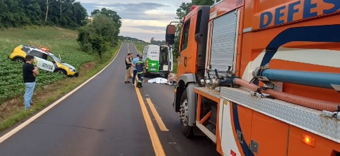 Mulher morre ao sofrer queda com motocicleta na PR-475